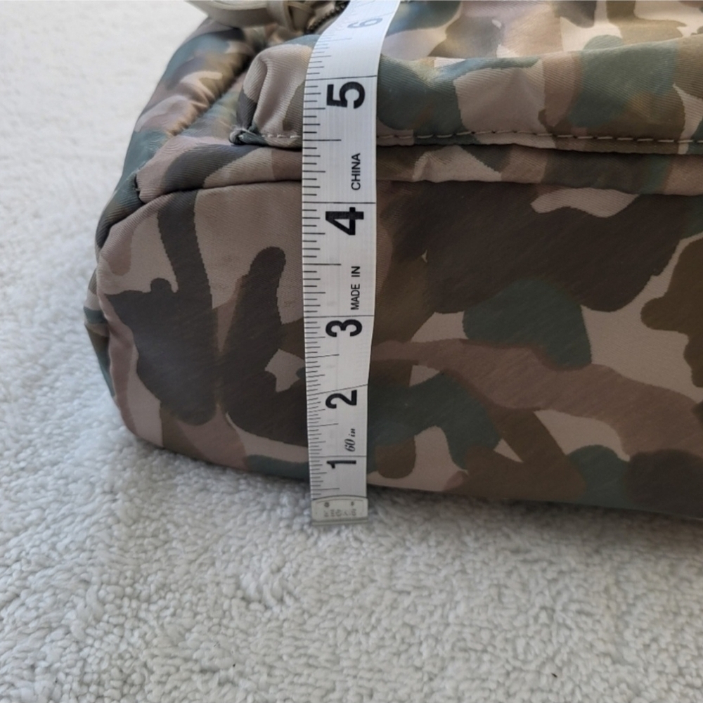 Camo Mini Backpack with Collectable StarWars Chewbaca Key Chain/Charm - Picture 12 of 12